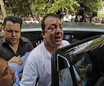 Bollywood star Sanjay Dutt back in jail