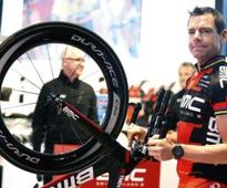 Evans not giving up on Giro dream