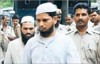 Khalid Mujahid death: FIR a...