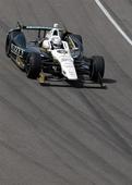 With weight of hometown on his shoulders, Carpenter proving to be unflappable at Indianapolis