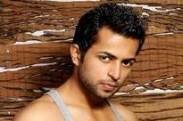 Alok Narula found it challenging to play a woman