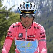Nibali extends Giro lead