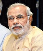 Eye on 2014, Modi visits Advani