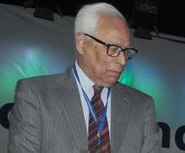 J&K Governor visits 14 Corps headquarters in Leh