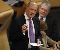 ROYAL BANK OF SCOTLAND GROUP PLC : Independent Scotland open to Cyprus-style bank risks, says Britain