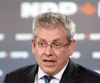 Harper expected to address caucus Tuesday
