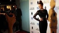 McAdams in talks for Crowe movie