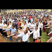 Election Commission 'Sveeps' voters off their feet in Mysore, Dakshina Kannada