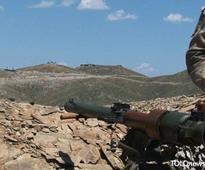 Afghan Forces on Standby in Pakistan Border, Urging Talks First