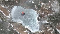Man, 80, dies on fishing outing near Bridgewater May 19, 2013 1:14 PM ET An 80-year-old Nova Scotia man has died after he fell into the water on Wentzell's Lake near Bridgwater, say police.