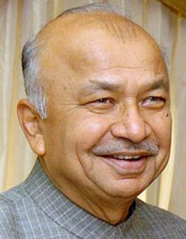 Sushil Kumar Shinde should stay away from TV cameras