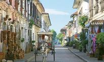 Treasures near the Pearl of the Orient