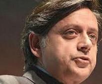 Shashi Tharoor: Global tender will expedite Aakash tablet delivery