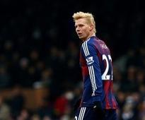 Brek Shea still moving the wrong way, at Stoke City and for the U.S. national team