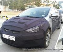 2014 Hyundai Elantra and Mistra Concept spy shots appear online
