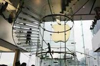 iPhone 5S, cheaper iPhone to go Lumia way: Report