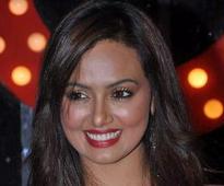 Actress Sana Khan accused of kidnapping