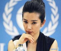 Chinese actress Li Bingbing joins campaign against wildlife poaching