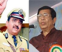 New Delhi: Oscar Fernandes Welcomes Former Topcop Shankar Bidari into Congress Fold