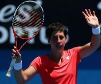Suarez-Navarro starts in style