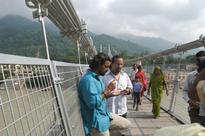 What To Do On The Highway, according to Rocky And Mayur