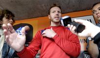 Phillies' Roy Halladay to have surgery on shoulder