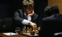 20:46 Chess grandmaster loses but still wins