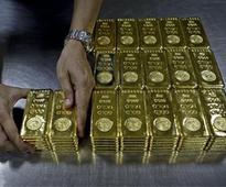 Gold reclaims Rs 26K-level; zooms Rs 290
