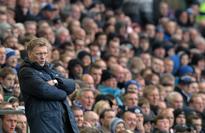 Ferguson Hands Over to Moyes as Rooney Seeks Exit From Manchester United