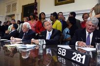 O'Malley signs gun bill