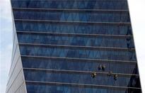 Kuwaiti wins Arab Booker for novel on migrant workers