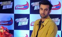 Ranbir Kapoor injures his back