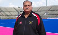 Akhtar mulls quitting Pakistan job, Tahir likely replacement
