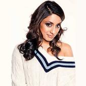 Glam girl with intelligence, Isa Guha looks the part