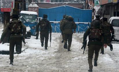 How should India deal with Pakistan? How should India deal with Pakistan?