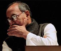 Digvijay scotches speculation of Tarun Gogoi's removal as CM