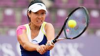 Ironwoman Zheng stuns Wozniacki