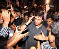 Akbaruddin Owaisi detained for violating model code, released