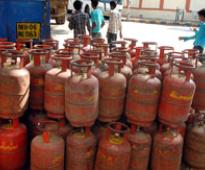 Direct cash transfer for LPG: Govt forced to mull drop boxes