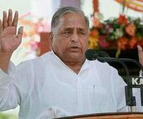 Mulayam praises Brahmins for their role in development