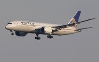 New Dreamliner Nightmare: United Airlines Flight Diverted Due to Oil Filter Problem