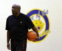 Coach Robert Smith to stay at Simeon