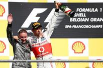 Lowe reunites with Hamilton at Mercedes