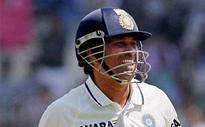 Cricket fraternity shocked at exclusion of Sachin in Bird's XI
