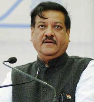 Maha CM to meet those displaced by Navi Mumbai Airport