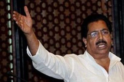 P C Chacko unites the opposition against Congress