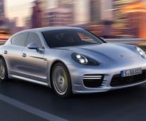 Porsche Details New Panamera