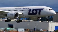 Boeing 787 flight tests new battery system