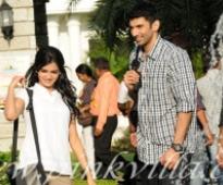 Parineeti, Aditya Roy Kapur team up for YRF movie