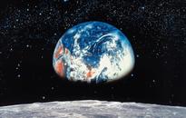 Nasa foresees corporate researchers living on the moon